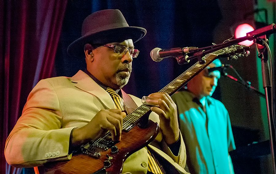 Heritage Blues Orchestra | Podium Roepaen